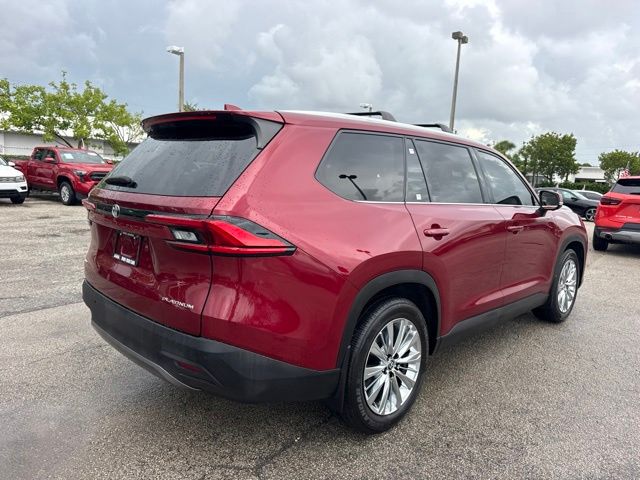 2024 Toyota Highlander - $48,988