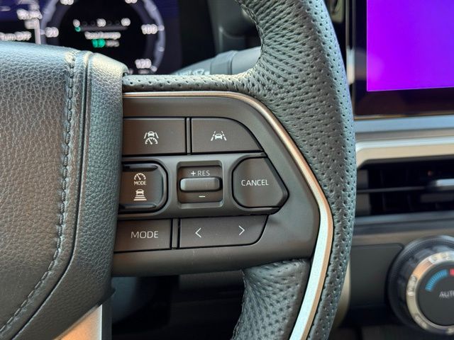 2025 Toyota Tacoma TRD Off Road - Photo 14