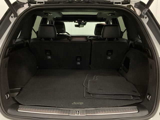 2022 Jeep Grand Cherokee Summit 4x4
