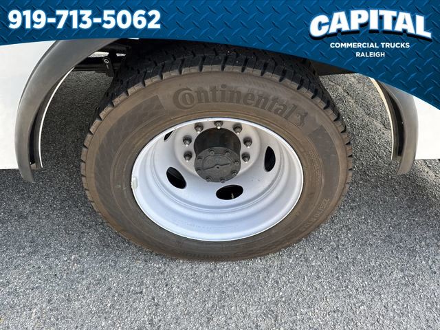 2024 Ford F-550 Super Duty Chassis Cab XL - Photo 13