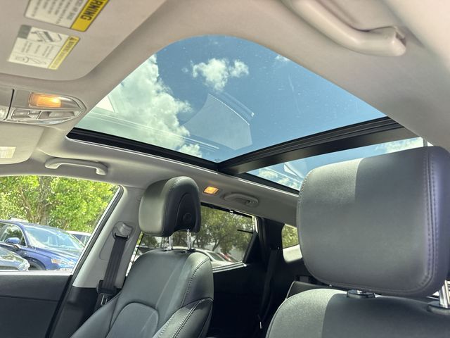 2017 Hyundai Santa Fe - $11,898