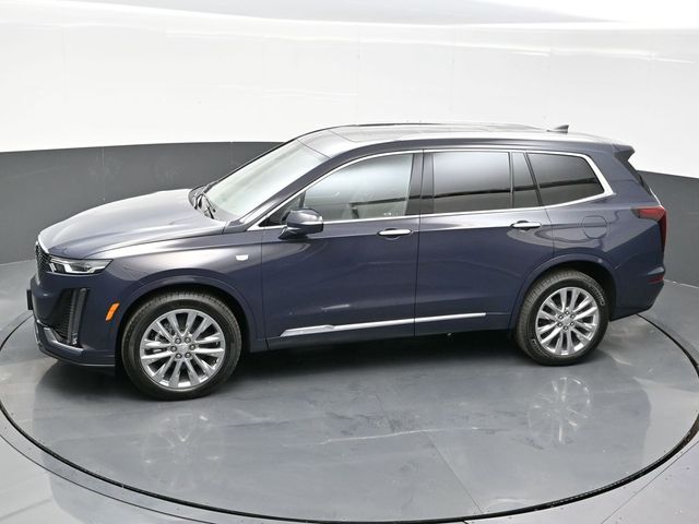 2025 Cadillac XT6 Premium Luxury photo