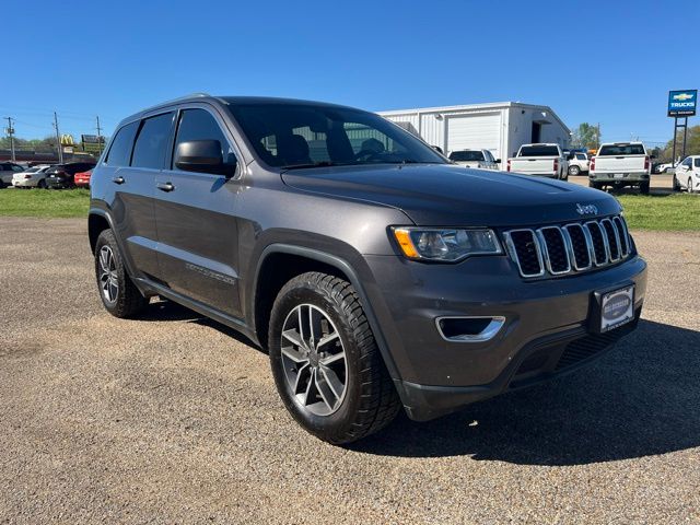 2019 Jeep Grand Cherokee Laredo E RWD
