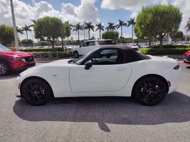 2021 Mazda MX-5 Miata Club 14