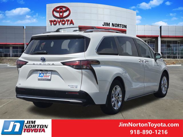 Used 2022 Toyota Sienna Van
