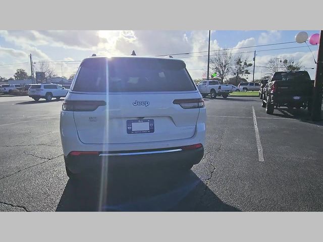 2026 Jeep Grand Cherokee L Laredo 4x2