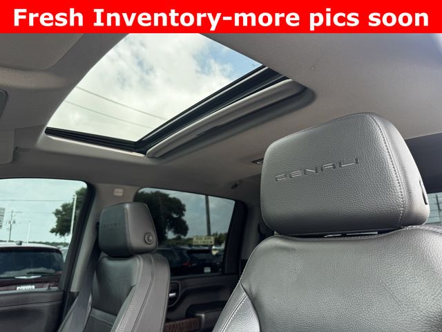 2022 GMC Sierra 2500HD Denali Black at Victoria Chrysler Dodge Jeep Ram