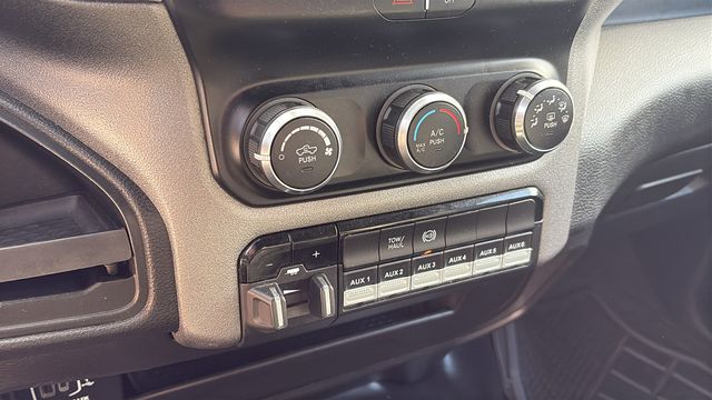 2022 RAM Ram 3500 Chassis Cab Tradesman - Photo 14
