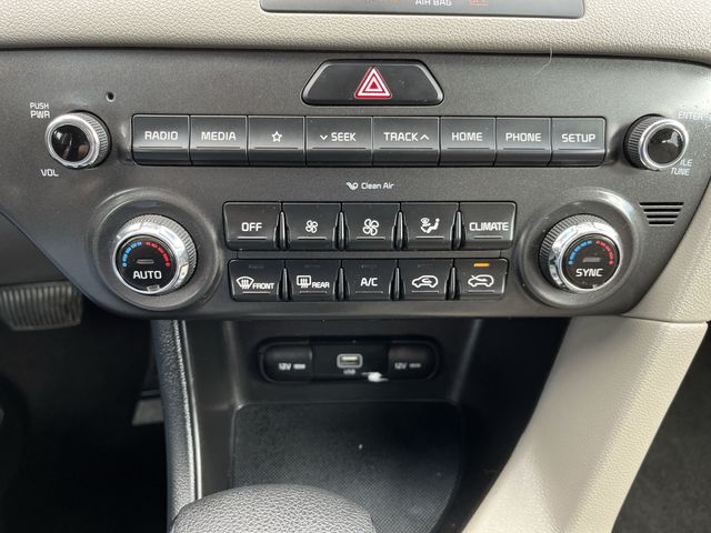 Used 2020 Red Kia LX image 18