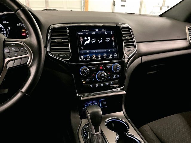 2020 Jeep Grand Cherokee Laredo Red at South Hills CDJR