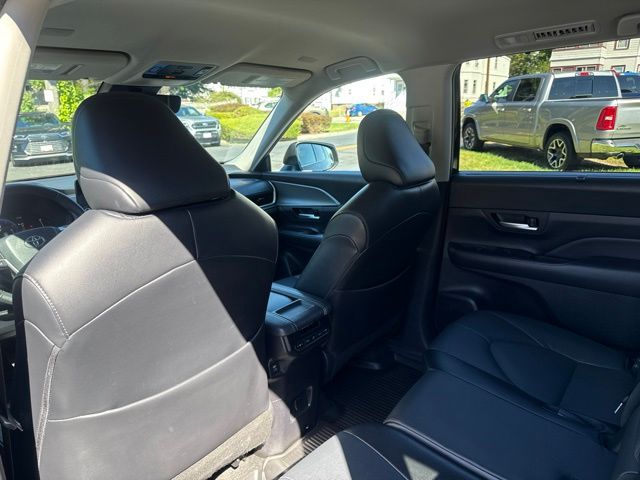 Used 2024 Toyota Grand Highlander SUV