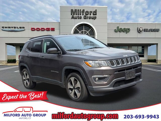 Gray (Granite Crystal Metallic Clearcoat) 2018 Jeep Compass Latitude 4WD SUV / Crossover Four-Wheel Drive 9-Speed Automatic