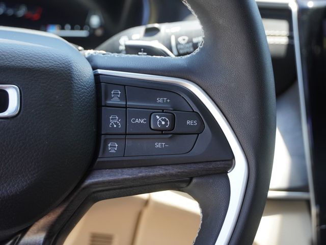 Used 2023 Jeep Grand Cherokee SUV