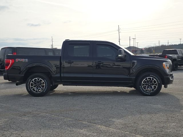 2022 Ford F-150 XLT:B02121