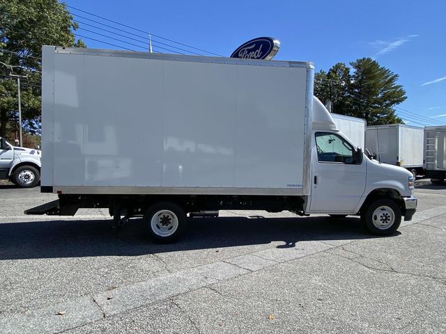 2024 Ford E-450SD Base 6