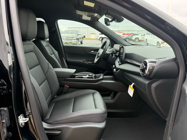 new 2026 Chevrolet Equinox car, priced at $33,790
