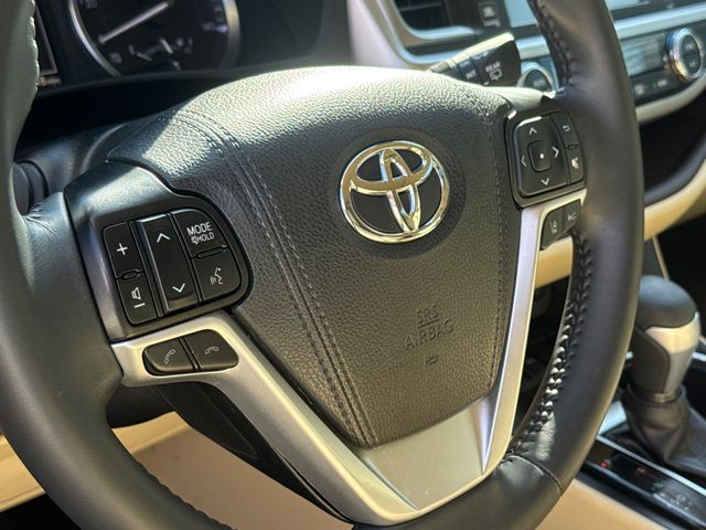 Used 2019 Toyota Highlander SUV