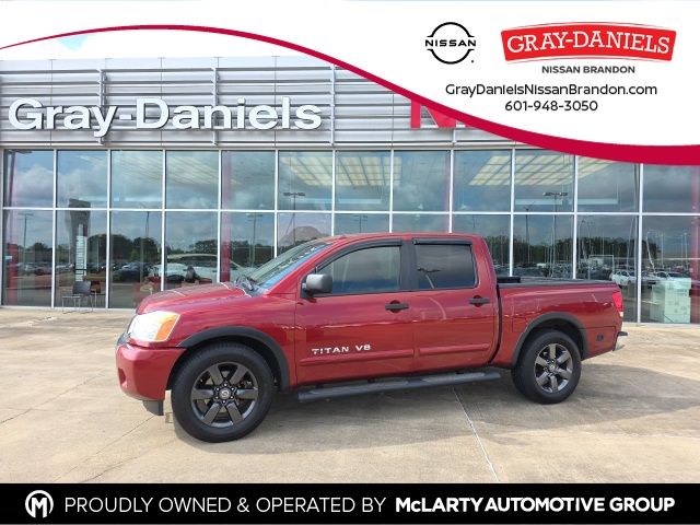 2015 Nissan Titan SV 4X2 Crew Cab SWB's photo