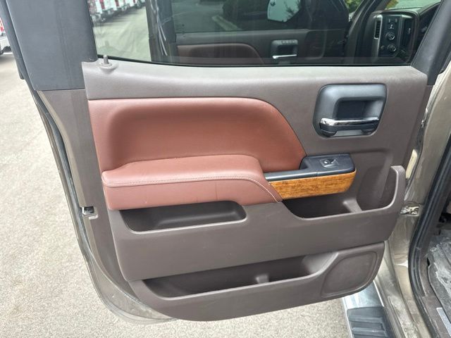 Used 2015 Brown Chevrolet High Country image 27
