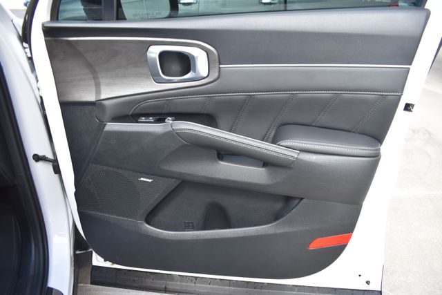Used 2024 Kia Sorento SUV