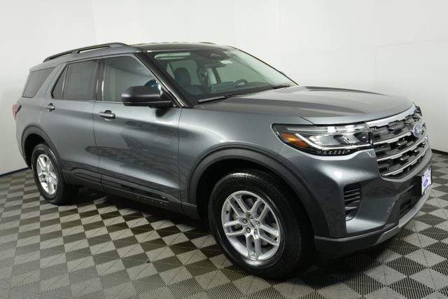 2026 Ford Explorer Active's photo