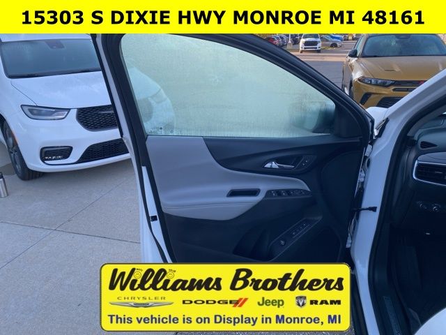 2020 Chevrolet Equinox Premier - Iridescent Pearl Tricoat exterior view 10