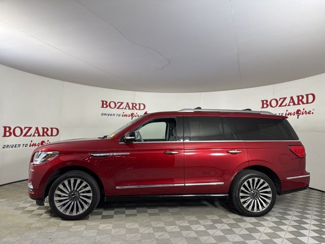 2018 Ruby Red Metallic Tinted Clearcoat Lincoln Navigator Select RWD SUV