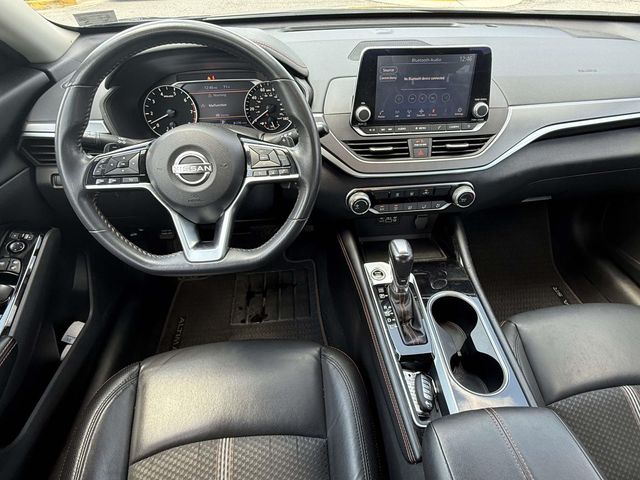 2023 Nissan Altima SR - Photo 17