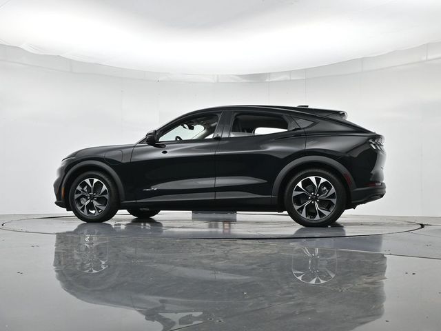 New 2026 Black Ford Select image 37