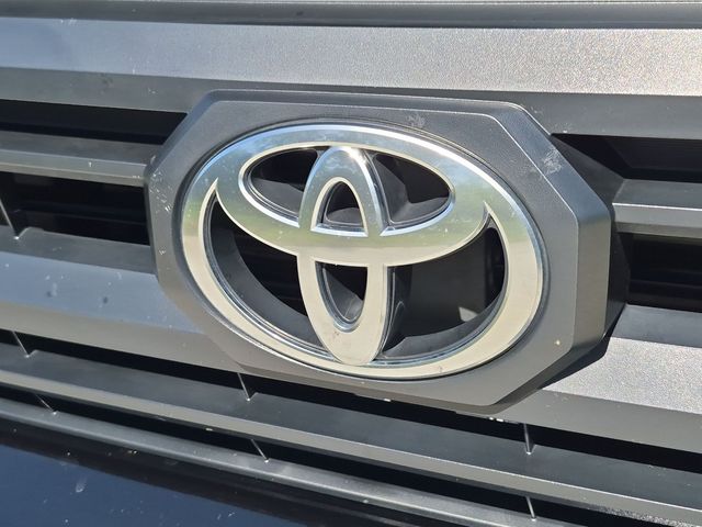2025 Toyota Tacoma - Image 9