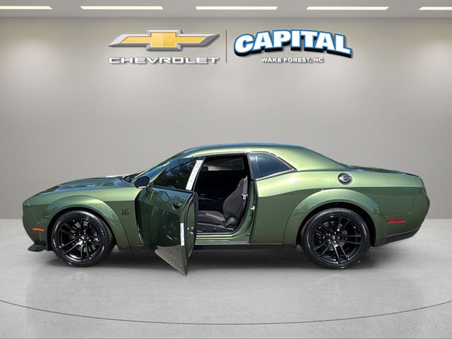 Used 2022 Green Dodge R/T Scat Pack Widebody image 9
