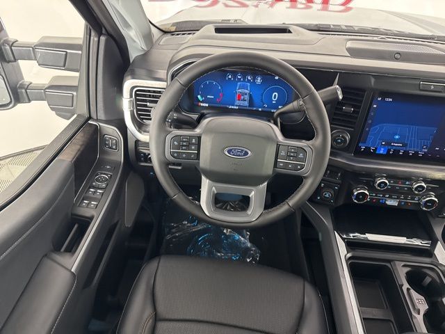 2025 Glacier Gray Metallic Tri-Coat Ford Super Duty F-250 SRW Lariat 4X4 Truck