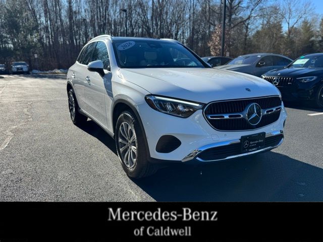 2026 Mercedes-Benz GLC 300 4MATIC