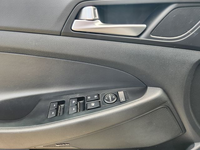 2019 Hyundai Tucson Night White at Baytown Hyundai