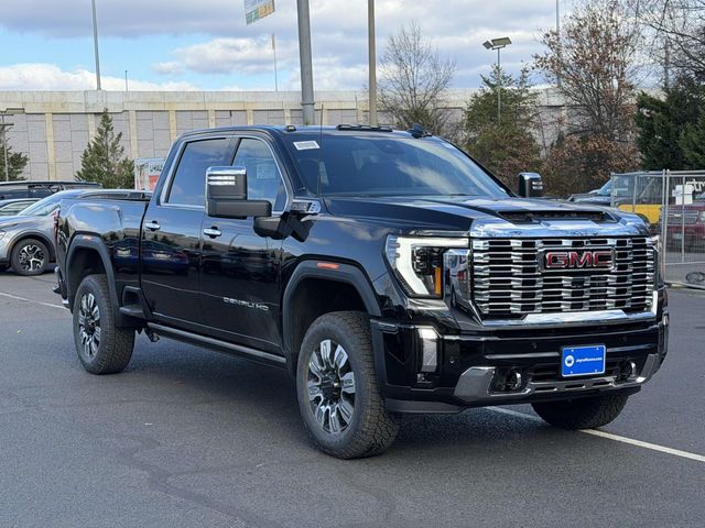 2026 GMC Sierra 2500HD Denali Crew Cab 4WD