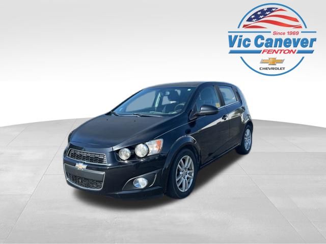 Mosaic Black Metallic 2016 Chevrolet Sonic Hatchback Front-Wheel Drive 6-Speed Automatic