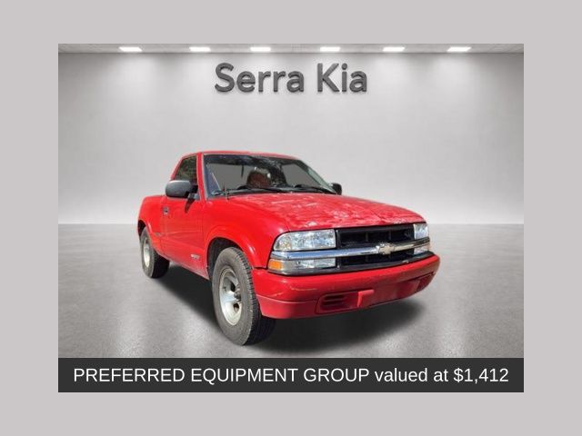 Wildfire Red 2000 Chevrolet S-10 Pickup Truck Rear-Wheel Drive 4-Speed Automatic Overdrive