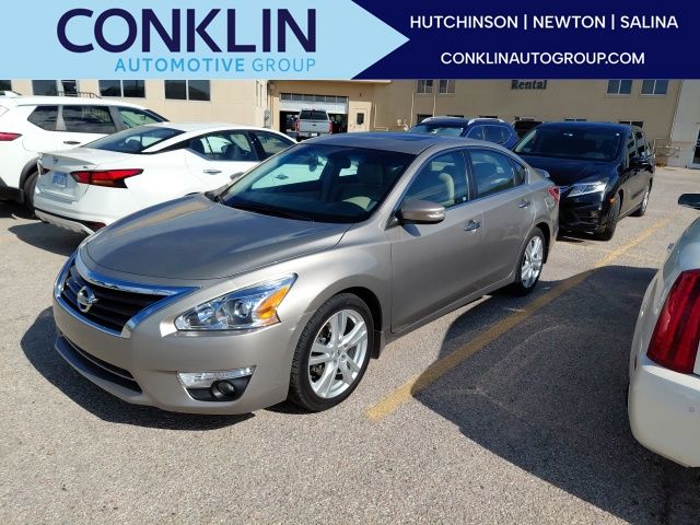 Saharan Stone Metallic 2013 Nissan Altima Sedan Front-Wheel Drive Continuously Variable Transmission