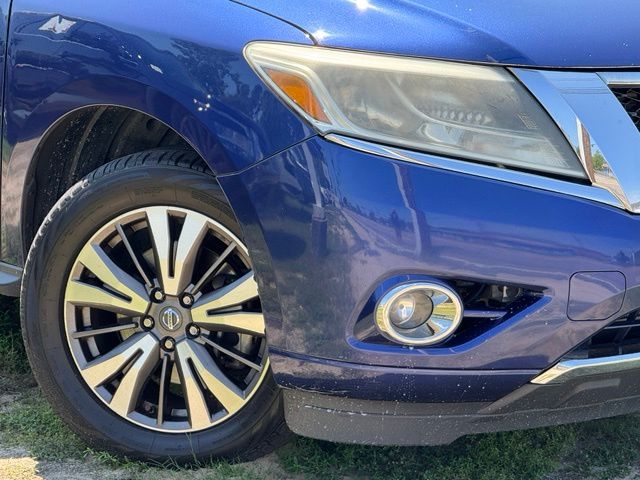 Used 2017 Nissan Pathfinder SUV