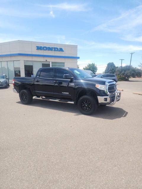 Black 2015 Toyota Tundra SR5 CrewMax 5.7L FFV 4WD Pickup Truck Four-Wheel Drive 6-Speed Automatic Overdrive