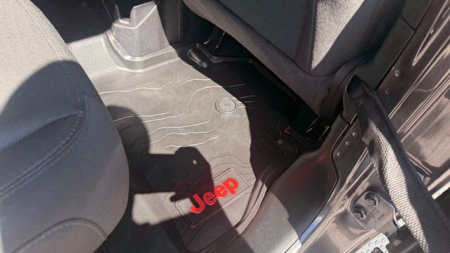 Used 2020 Jeep Wrangler SUV