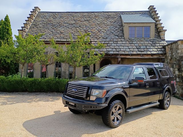 Tuxedo Black Metallic 2012 Ford F-150 Pickup Truck Four-Wheel Drive 6-Speed Automatic