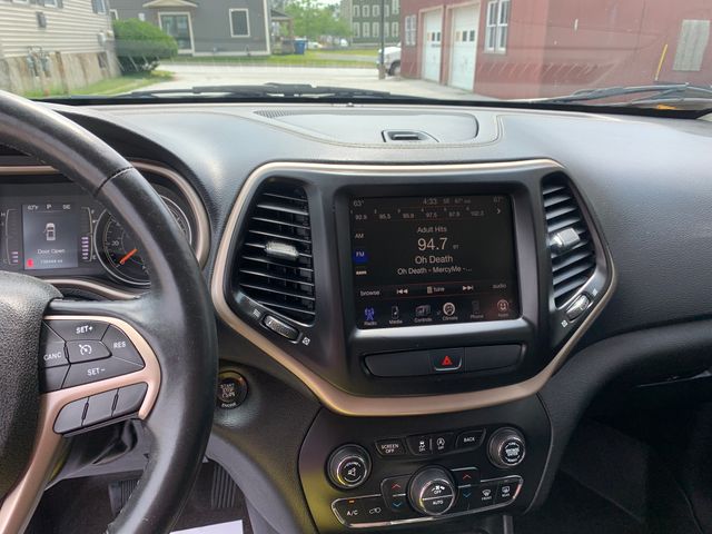Used 2015 Jeep Cherokee SUV