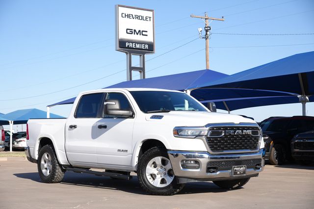 2025 RAM 1500 Big Horn Crew Cab 4WD