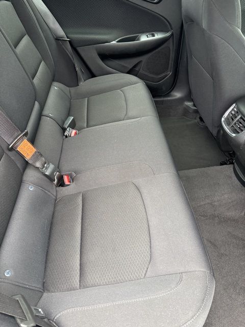 2023 Chevrolet Malibu LT White at Davis Toyota of Orangeburg