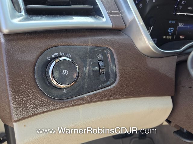 Used 2015 Silver Cadillac Premium image 31