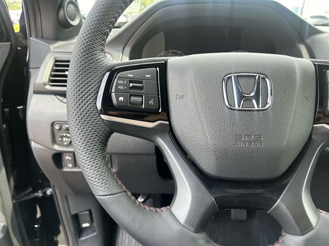 2024 Honda Ridgeline Black Edition 11