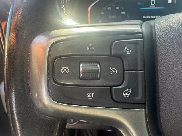 Used 2023 White Chevrolet LT image 18