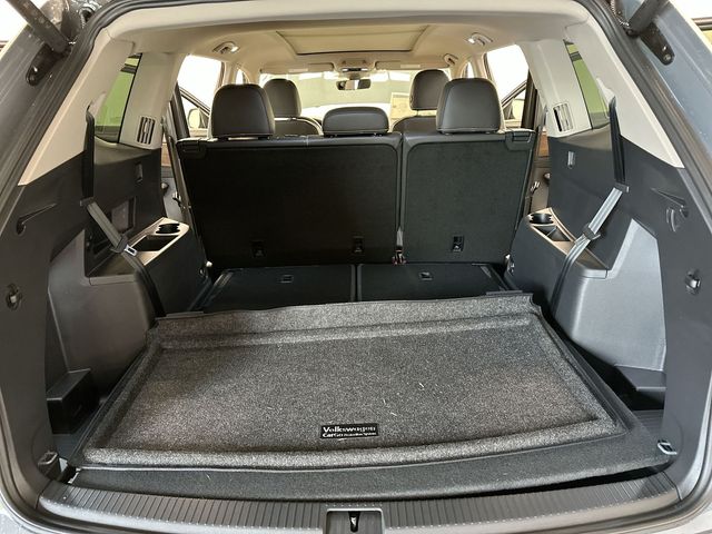 2026 Volkswagen Atlas 2.0T SE w/Technology Gray at Sutliff Volkswagen