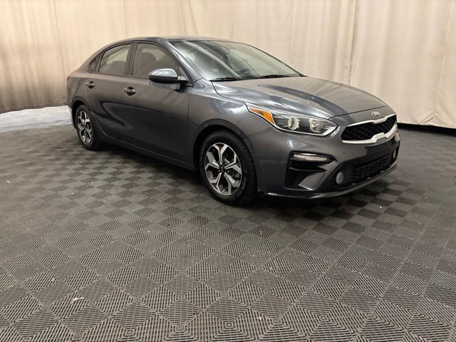 2021 Kia Forte LXS - Image 3
